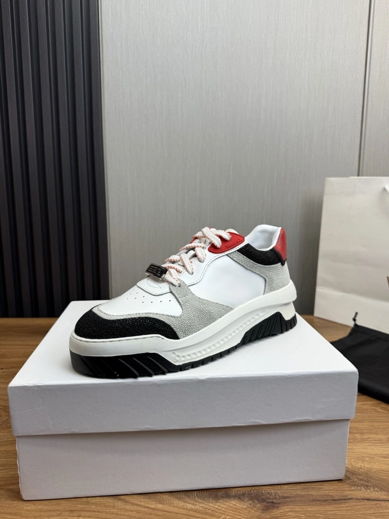 NewStyle Gxvxnchy Sneakers 152575