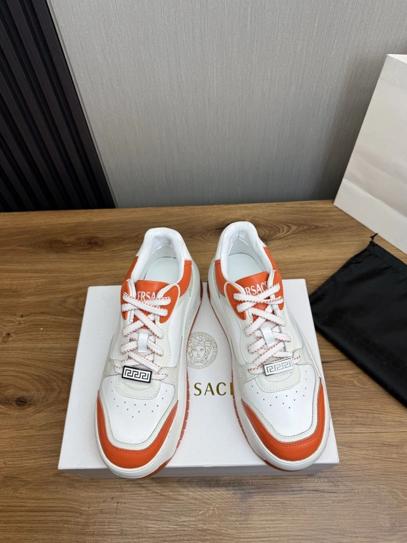 EyeCatching Gxvxnchy Sneakers 152571