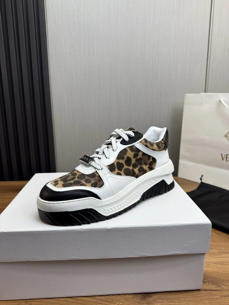 Gxvxnchy Sneakers Lightweight 152568