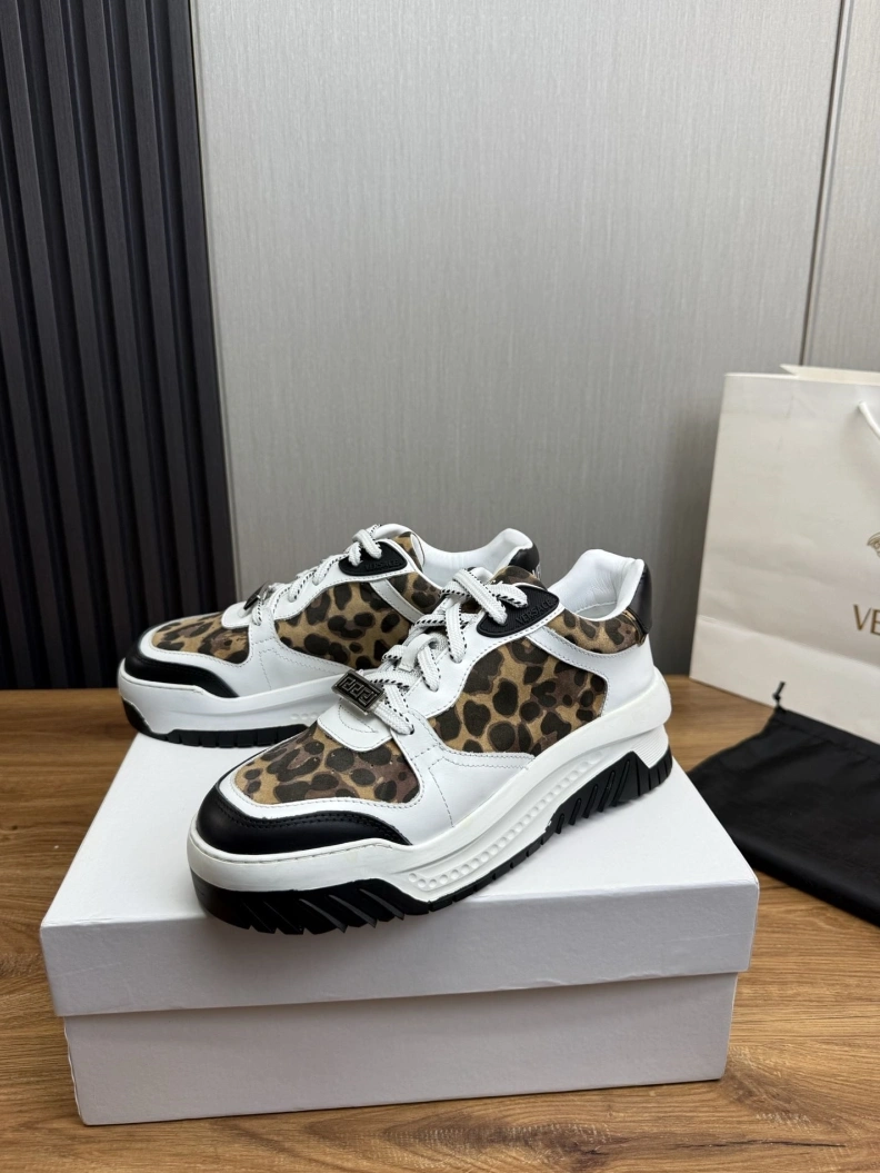 Gxvxnchy Sneakers Lightweight 152568