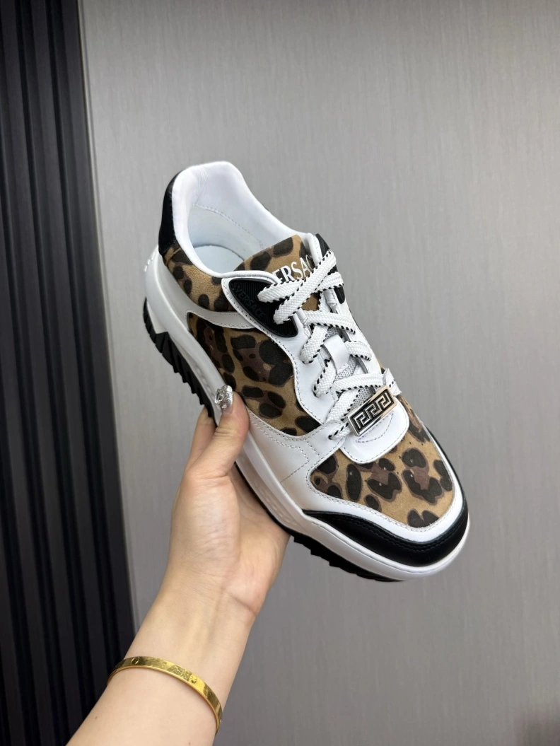 Gxvxnchy Sneakers Lightweight 152568