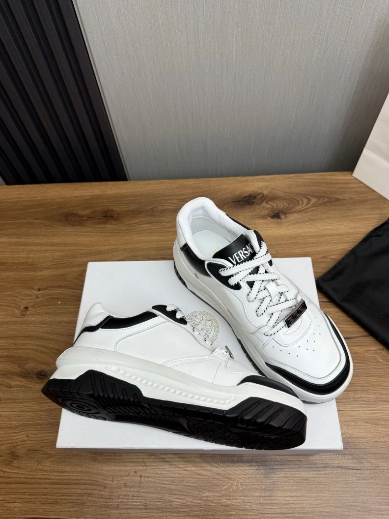 Gxvxnchy Sneakers Vibrant 152569