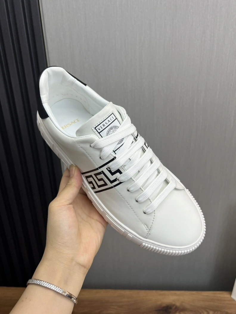 StreetReady Gxvxnchy Sneakers 152561