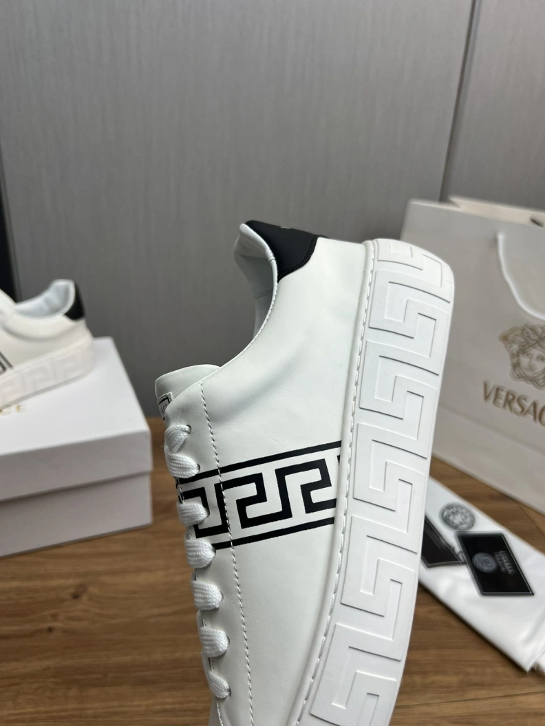 StreetReady Gxvxnchy Sneakers 152561