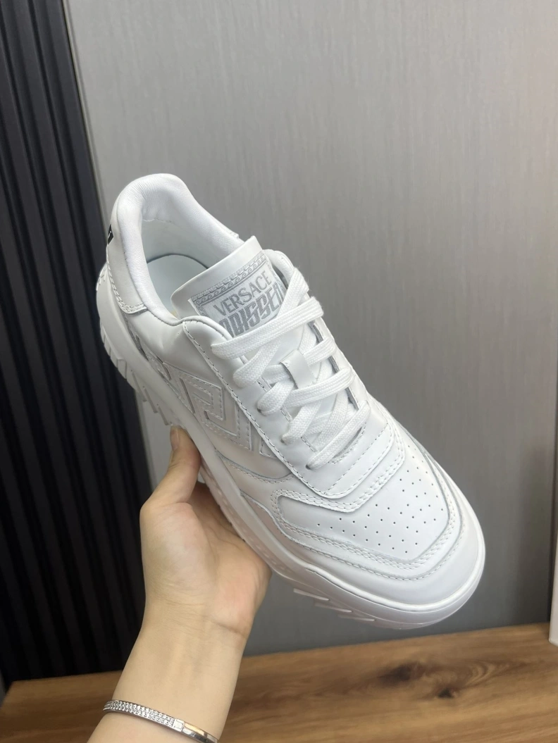 Gxvxnchy Sneakers GoodFit 152555