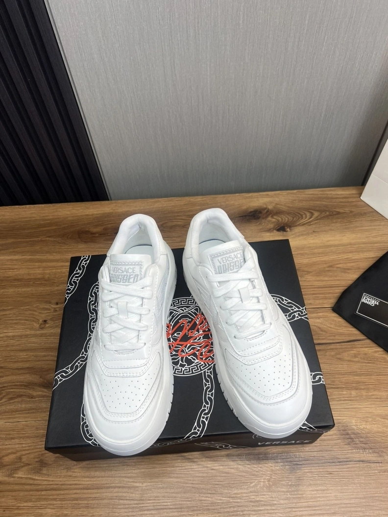 Gxvxnchy Sneakers GoodFit 152555