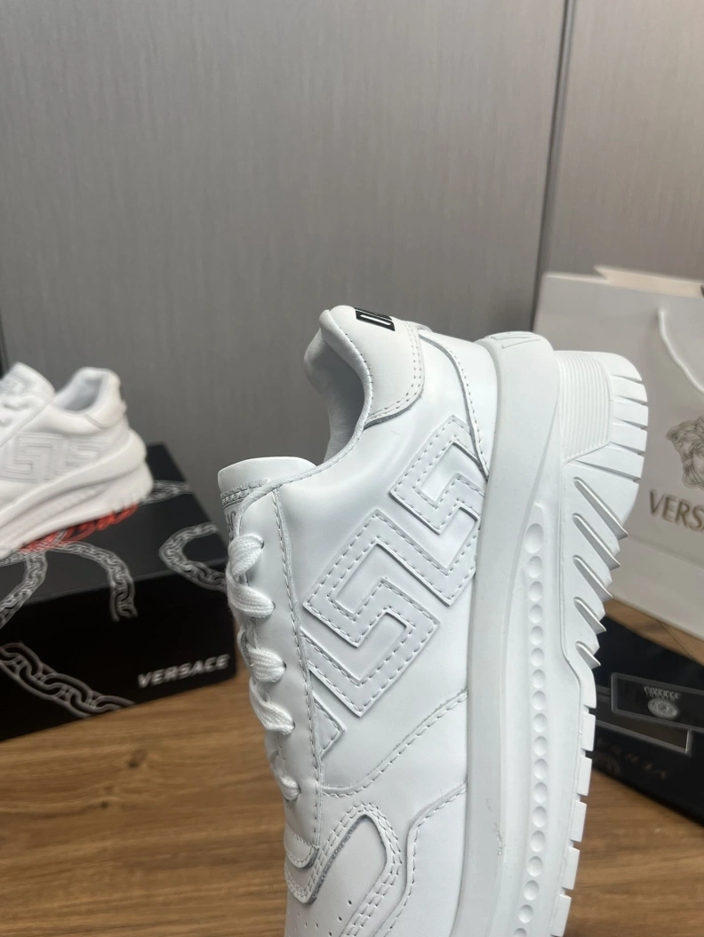 Gxvxnchy Sneakers GoodFit 152555