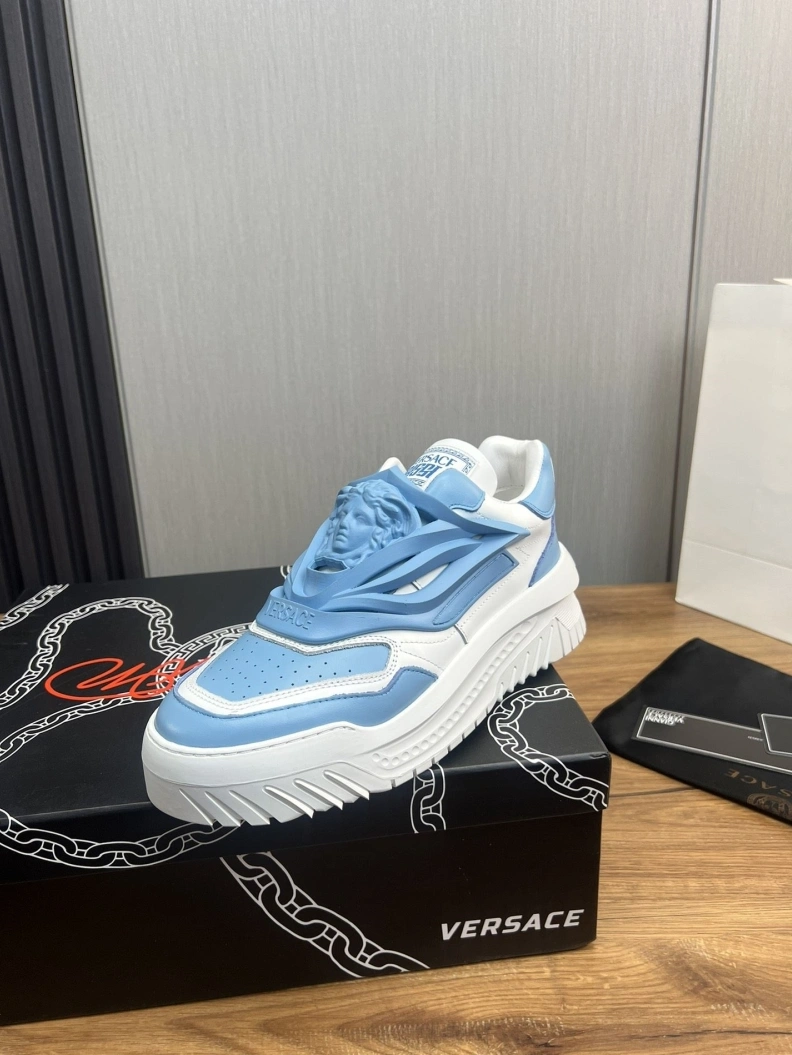 Gxvxnchy Sneakers Compact 152562