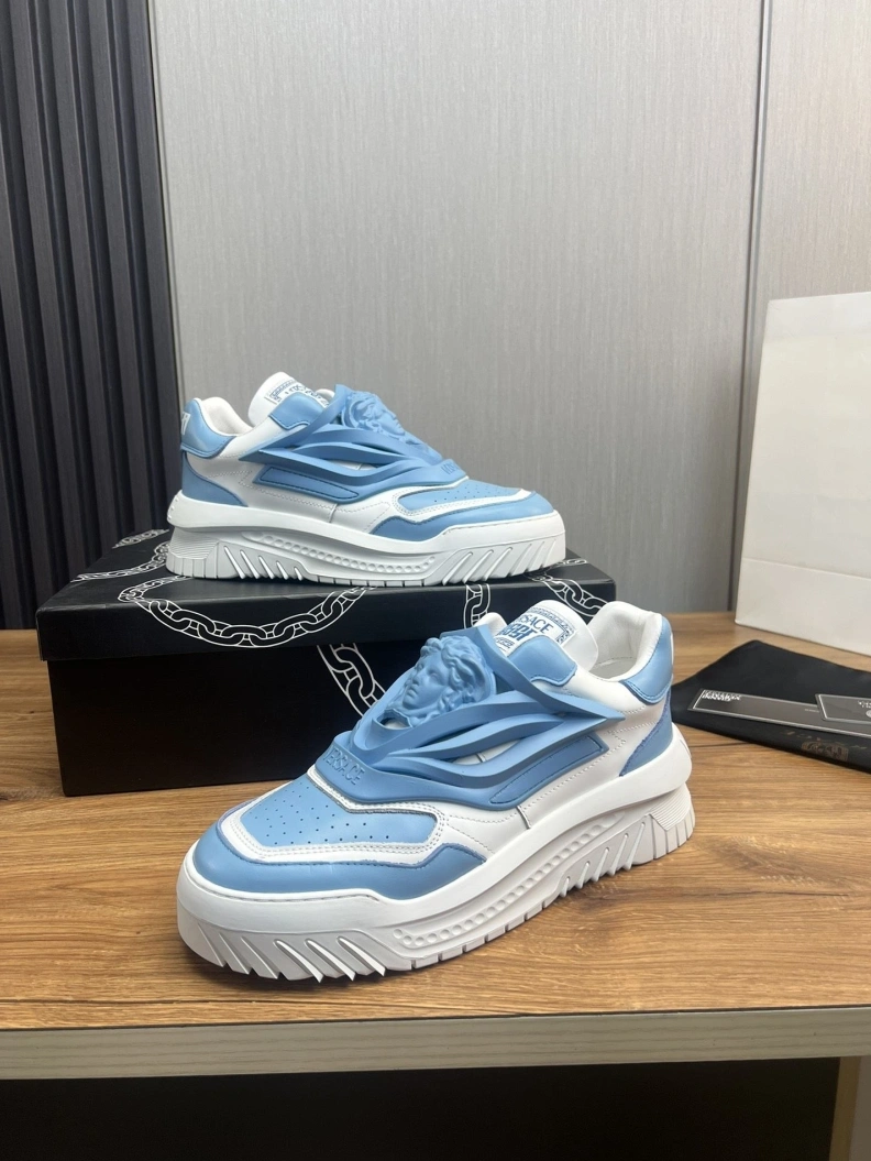 Gxvxnchy Sneakers Compact 152562