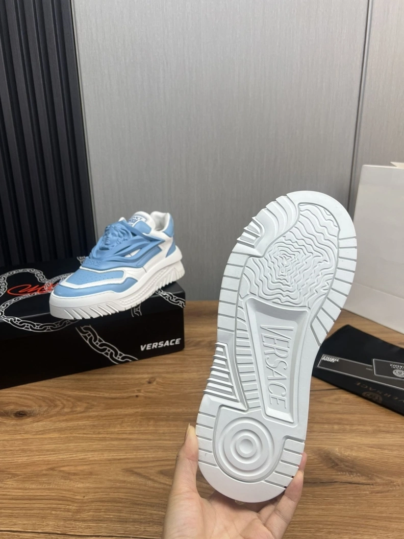 Gxvxnchy Sneakers Compact 152562