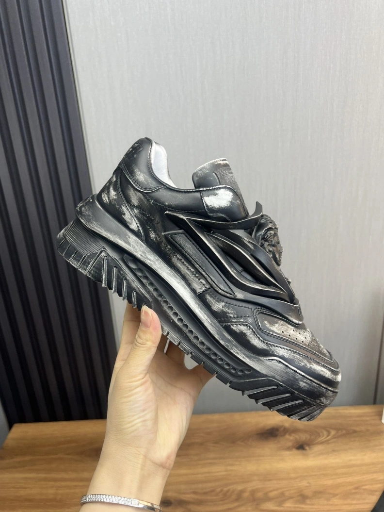 Gxvxnchy Sneakers Vibrant 152566