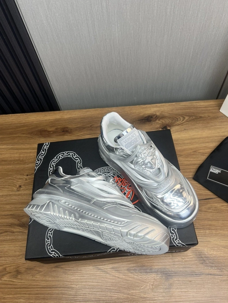 Gxvxnchy Sneakers Soft 152558