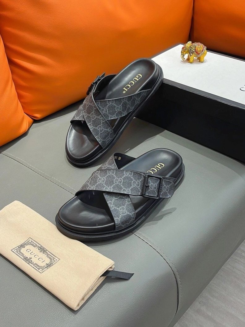 Comfortable Gxccx Slippers 156380