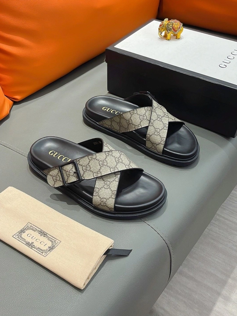 Lightweight Gxccx Slippers 156374