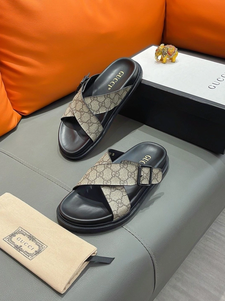 Lightweight Gxccx Slippers 156374
