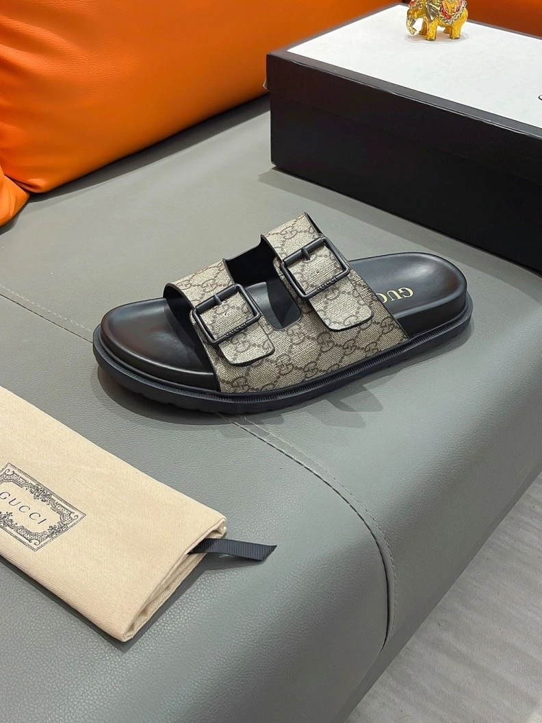Reliable Gxccx Slippers 156375