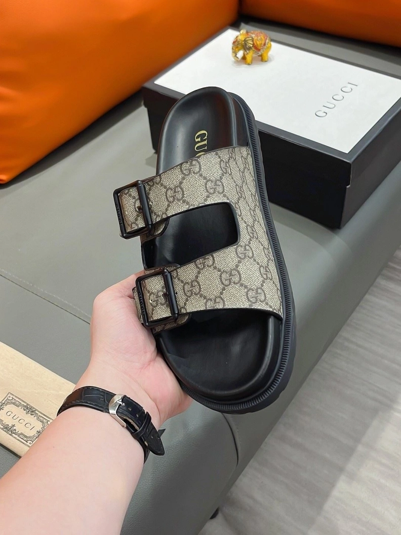 Reliable Gxccx Slippers 156375