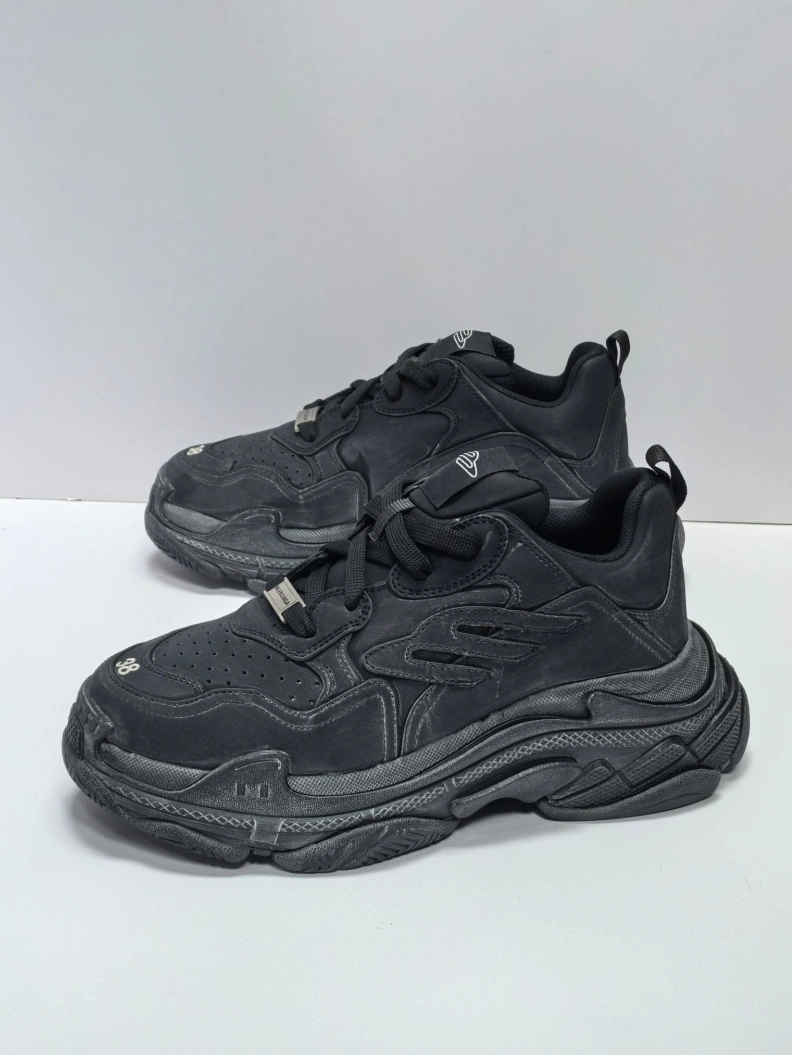 WellDesigned Bxlxnciaga Casual Shoe 109347