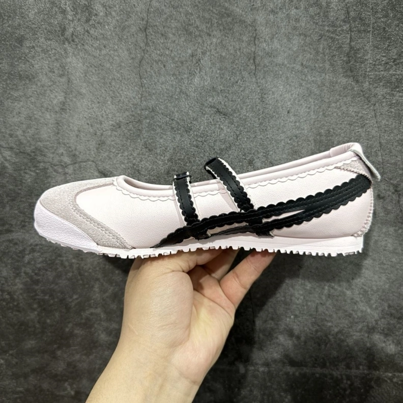 Comfortable Othxr Sneakers 211181
