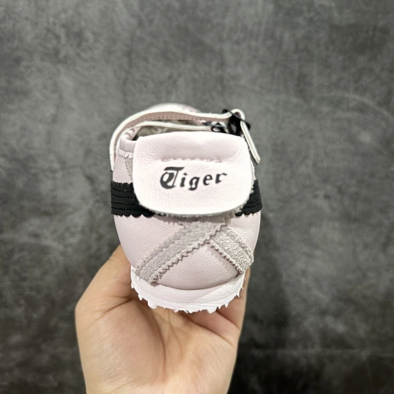 Comfortable Othxr Sneakers 211181