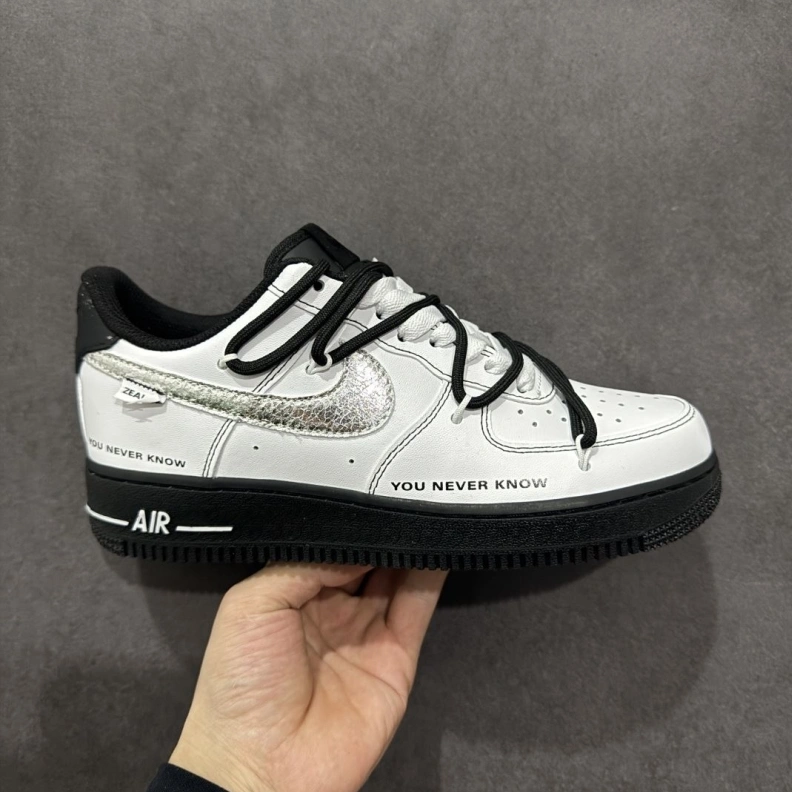 Timeless Nxkx Sneakers 198756