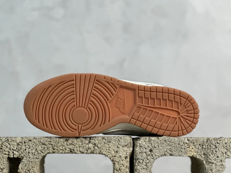 Lightweight Nxkx Sneakers 198750