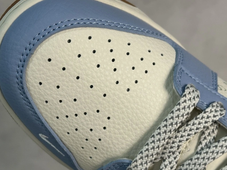 Versatile Nxkx Sneakers 198732