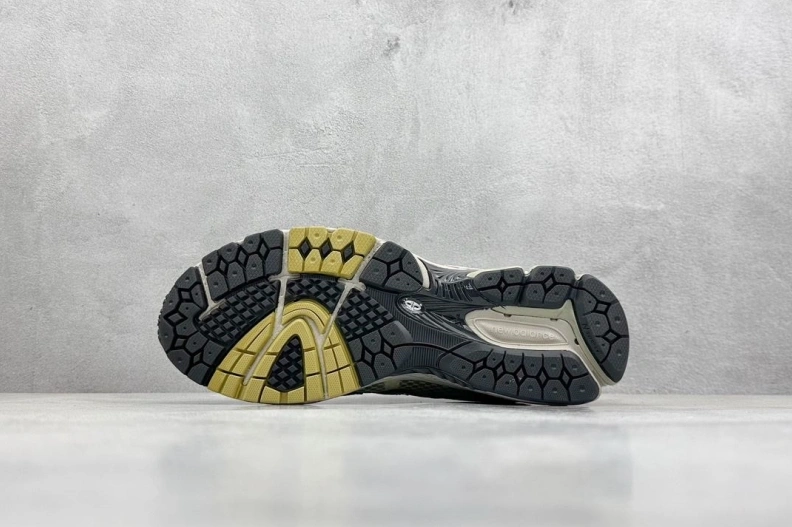 HighQuality Othxr Sneakers 211163
