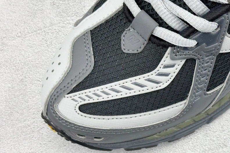EyeCatching Othxr Sneakers 211156
