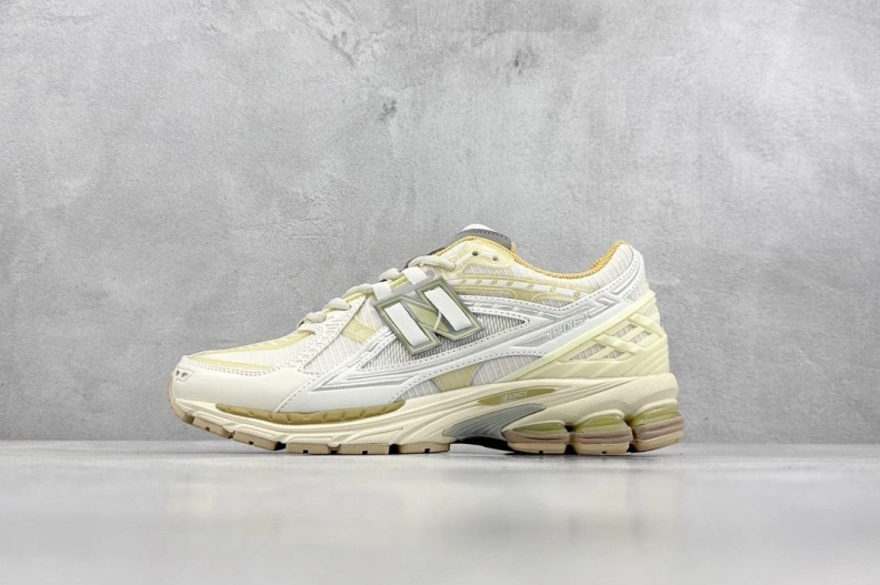 Sleek Othxr Sneakers 211152