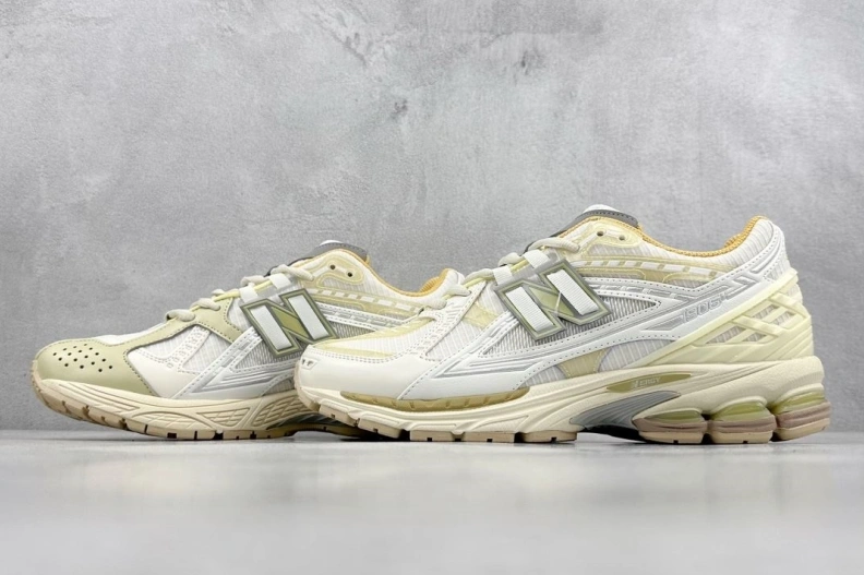Sleek Othxr Sneakers 211152