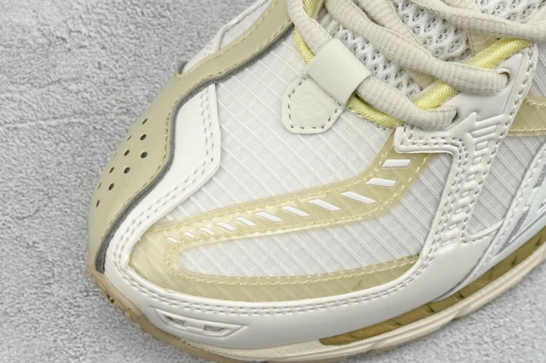 Sleek Othxr Sneakers 211152
