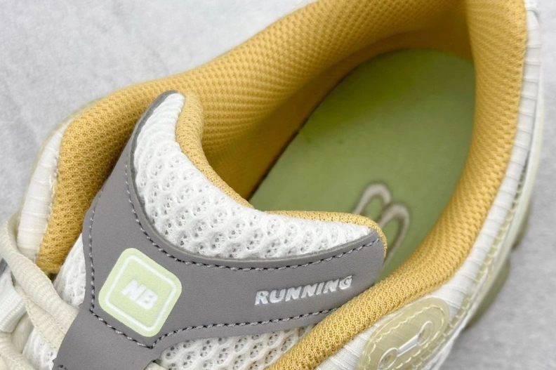 Sleek Othxr Sneakers 211152