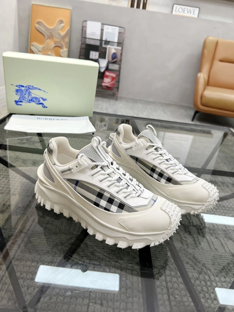 DailyWear Bxrbxrry Sneakers 114613