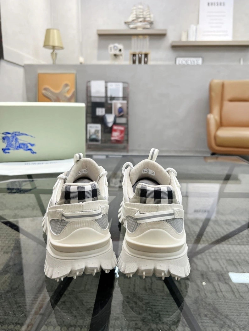 DailyWear Bxrbxrry Sneakers 114613