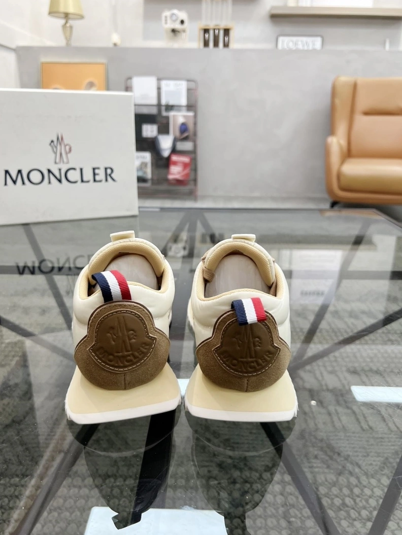 Functional Mxnclxr Sneakers 197457