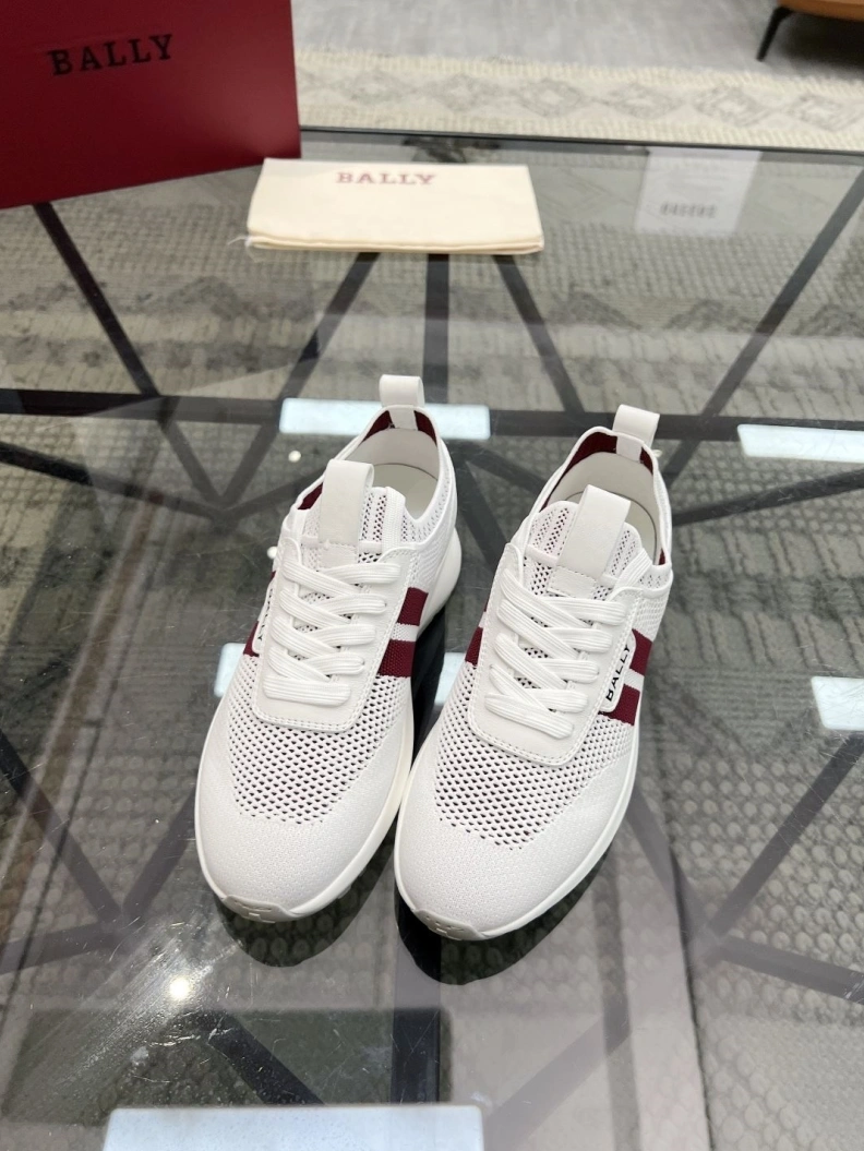 Breathable Othxr Sneakers 211151
