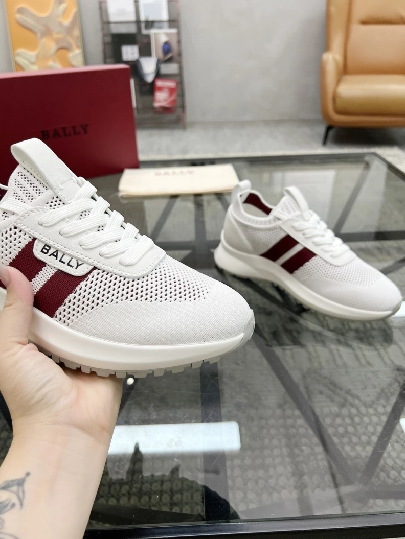 Breathable Othxr Sneakers 211151