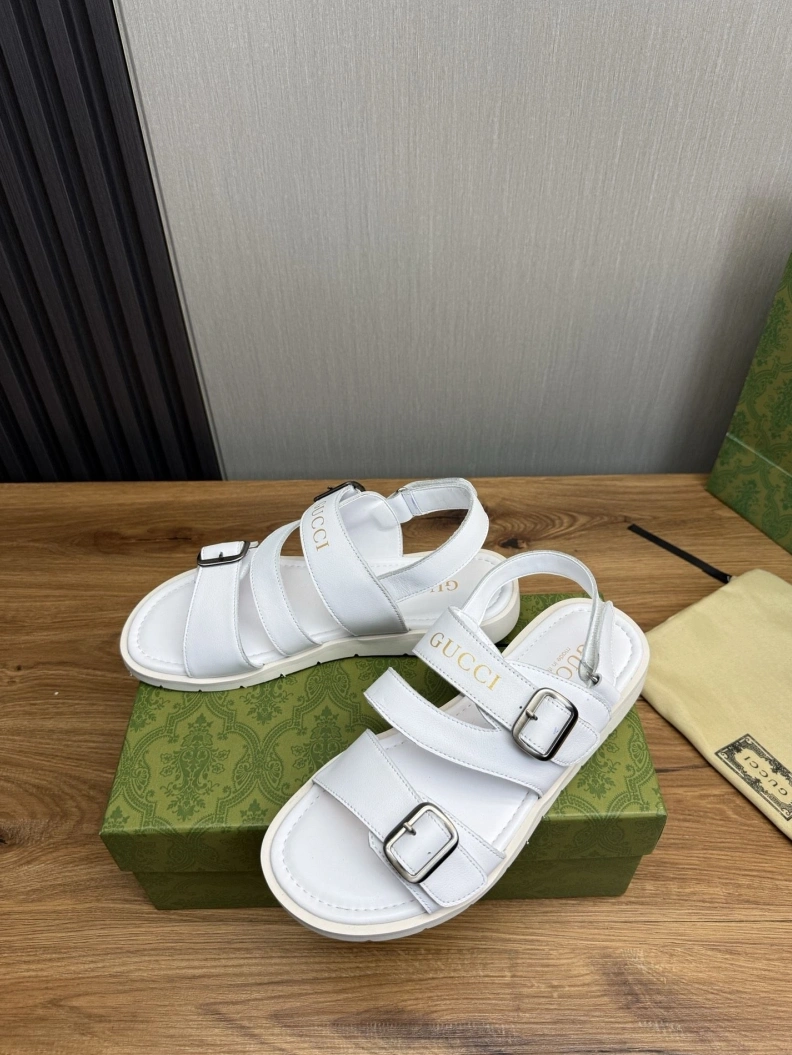 WellDesigned Gxccx Sandals 156627