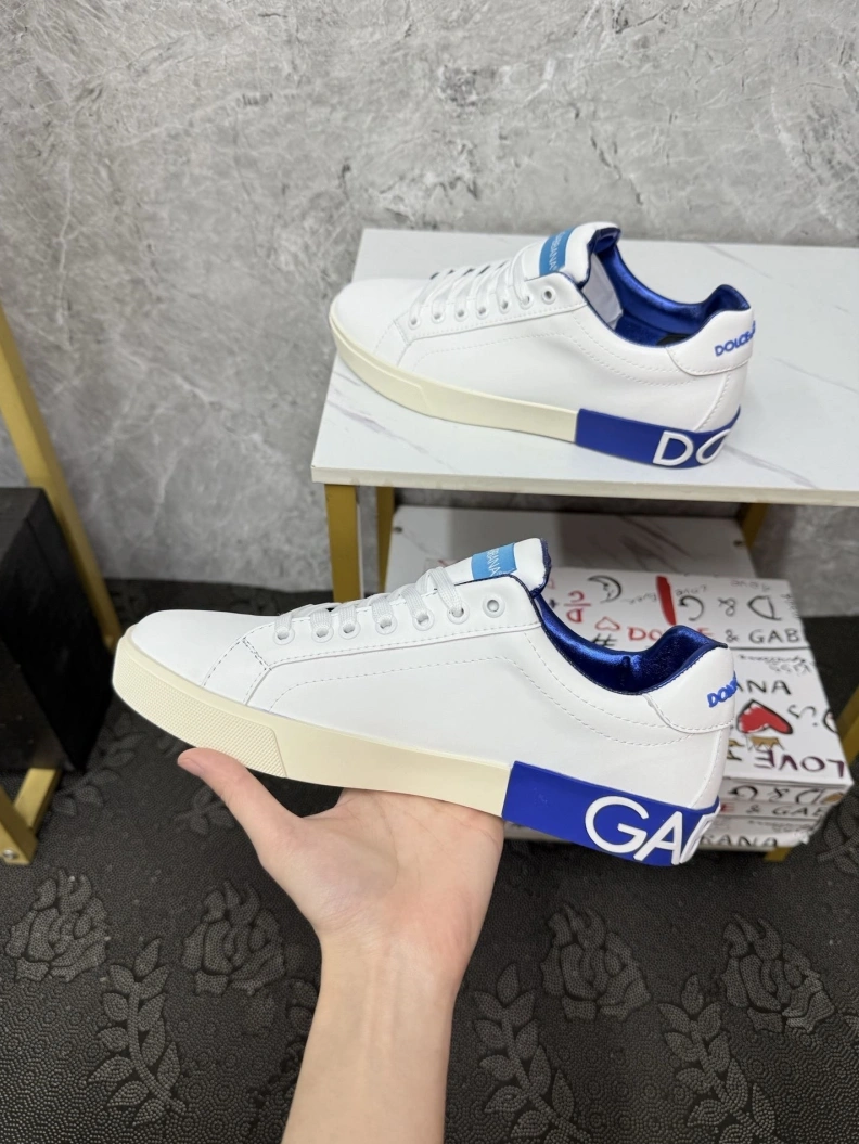 NewStyle Othxr Sneakers 211137