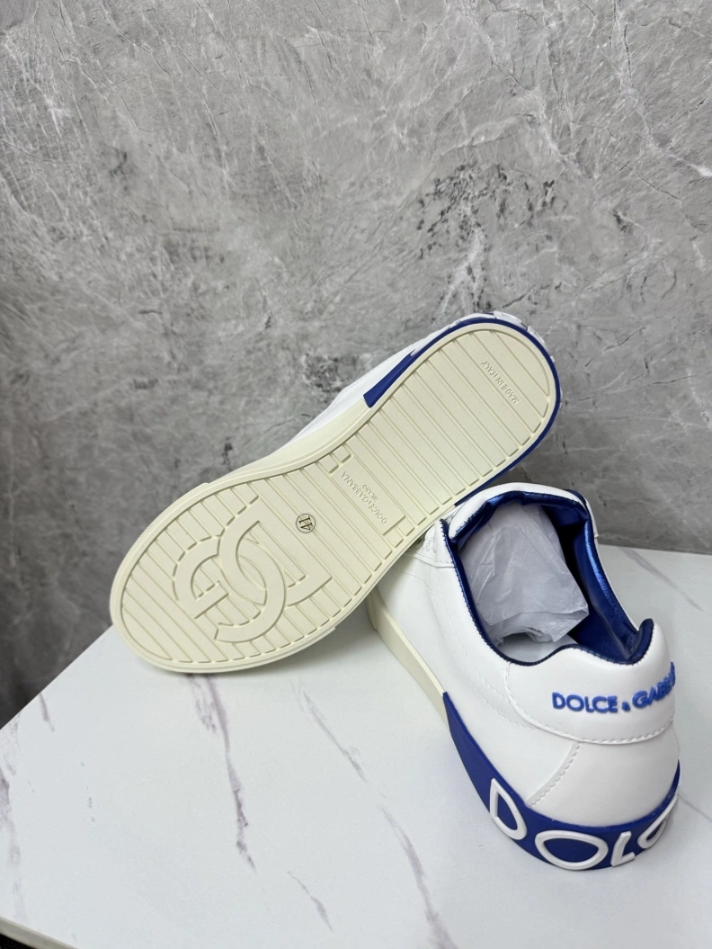 NewStyle Othxr Sneakers 211137