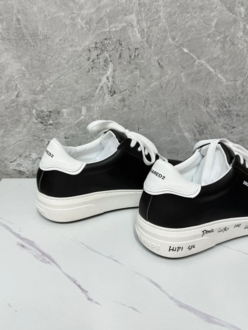 Minimalist Othxr Sneakers 211125