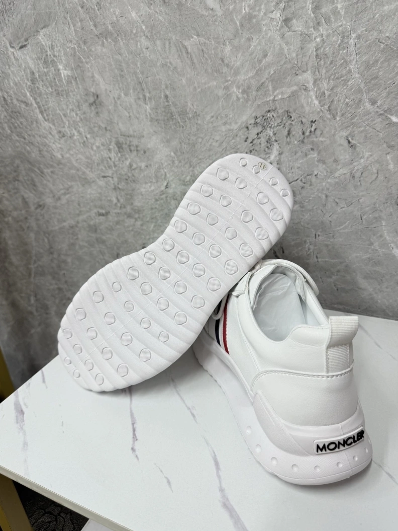 Functional Mxnclxr Sneakers 197463