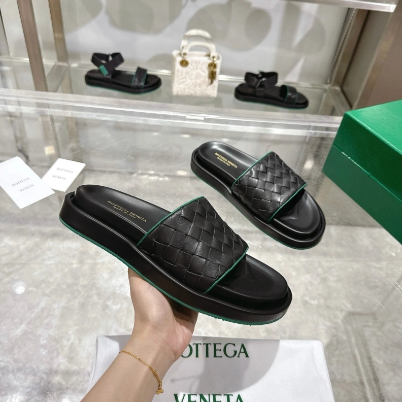 Durable Bxttxga Vxnxta Slippers 112506