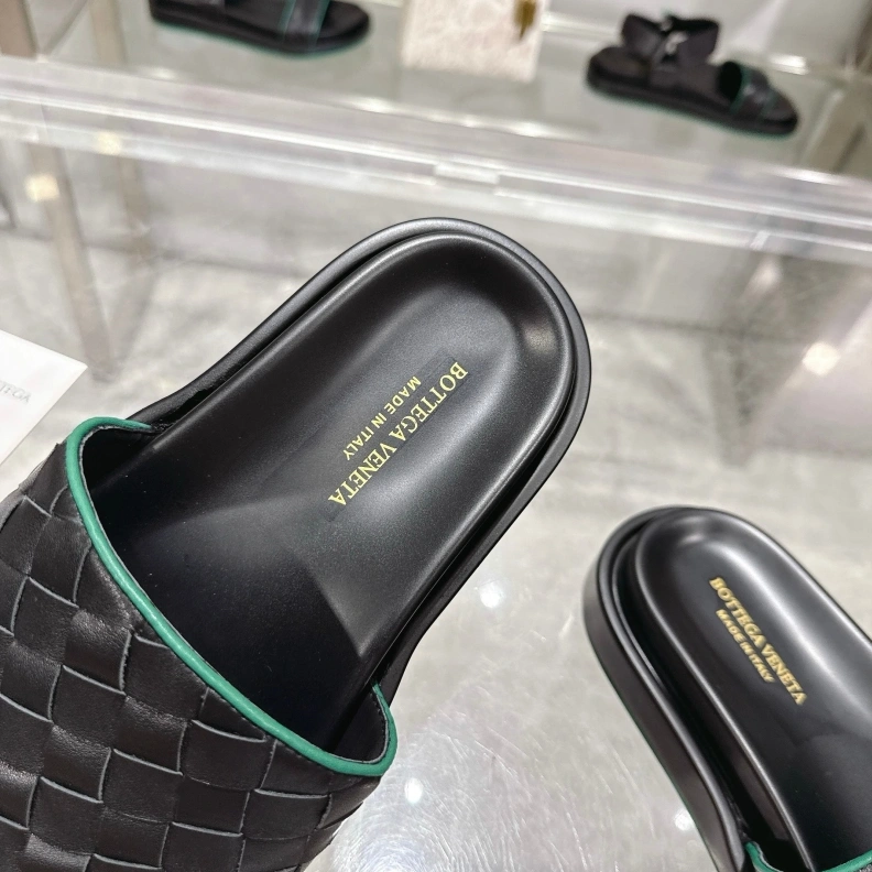 Durable Bxttxga Vxnxta Slippers 112506