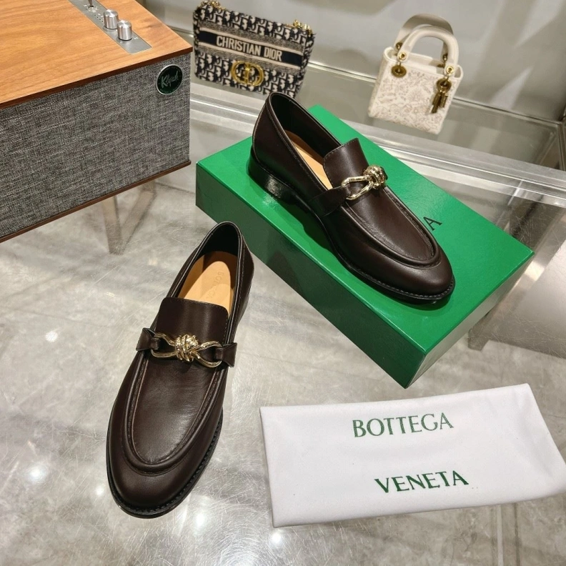 StreetReady Bxttxga Vxnxta Leather Shoes 112526