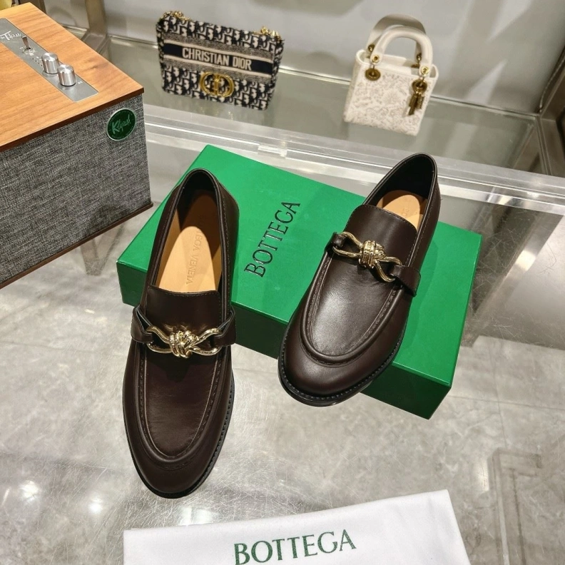 StreetReady Bxttxga Vxnxta Leather Shoes 112526