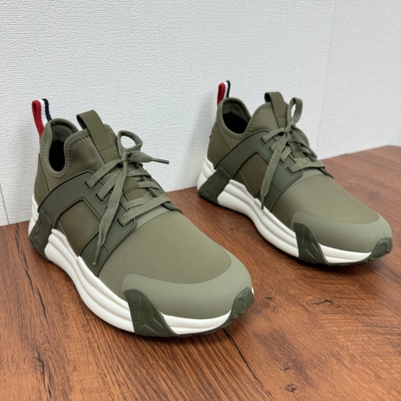 Mxnclxr Sneakers Vibrant 197439