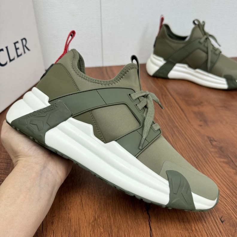 Mxnclxr Sneakers Vibrant 197439
