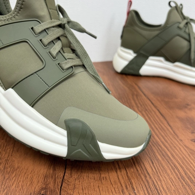 Mxnclxr Sneakers Vibrant 197439